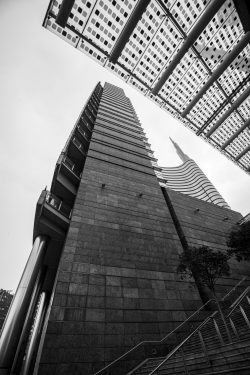 Milano, Gae Aulenti - Canon EOS 5D Mk2 Immagine Gae Aulenti