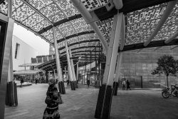 Milano, Gae Aulenti - Canon EOS 5D Mk2 Immagine Gae Aulenti