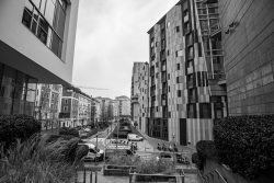 Milano, Gae Aulenti - Canon EOS 5D Mk2 Immagine Gae Aulenti