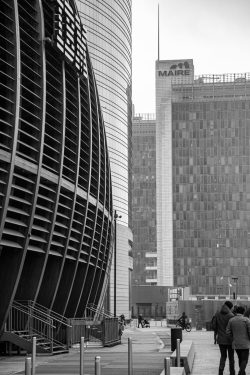 Milano, Gae Aulenti - Canon EOS 5D Mk2 Immagine Gae Aulenti