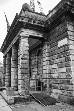 Milano, Porta Garibaldi - Canon EOS 5D Mk2 Immagine Porta Garibaldi